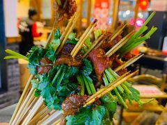香菜牛肉串串-镇江龙·火锅串串(武侯祠店)