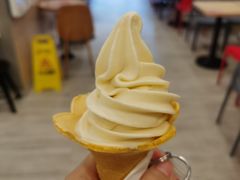 豆浆霜淇淋-永和大王(共和新路店)