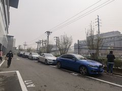 -北京华德宝宝马4S店(朝阳店)