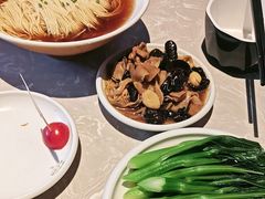 -松鹤面馆·古法焖肉面(观前店)