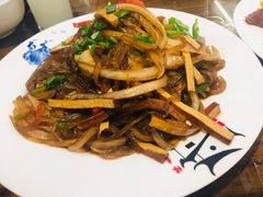 -缘来聚·徽菜名店(黄山宏村店)