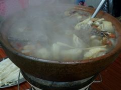 -威邵鸡煲(西华路总店)