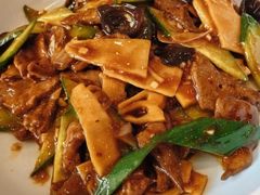 -民族饭荘(新华大街店)