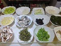 -拿渡麻辣香锅(世茂广场·工三店)