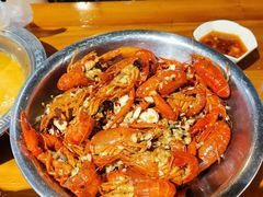 -琥珀老六龙虾(四里河店)