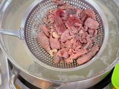 -养牛邓·潮汕牛肉海鲜自助火锅(广州店)