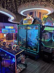 -蹦蹦乐园(南桥百联店)