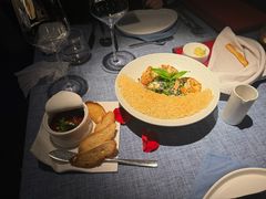 -弦月窗LUNETTE BY AMANDA(复兴路店)