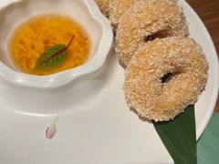 炸虾饼配泰国梅子酱-帕蓝·暹罗料理(曲阳店)