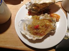烤生蚝-喝丢一只鞋海鲜烧烤·海肠捞饭(东关街店)