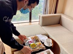 -成都保利公园皇冠假日酒店(熊猫基地店)