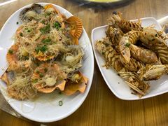 蒜蓉粉丝蒸扇贝-明记海鲜大排档(巽寮湾店)
