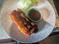 庆龄香酥排-萬國春·中菜馆(颐和公馆店)