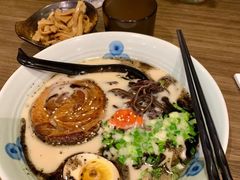 博多拉面-雷神拉面(财富中心玉米楼店)