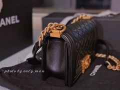 -CHANEL(恒隆广场店)