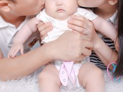 -正午照相馆·全家福·证件照·轻写真