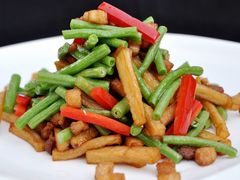 杏鲍菇煸豆角-紫丁香饭店-中餐厅