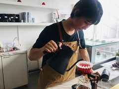 -UNI UNI(环亚凯瑟琳店)