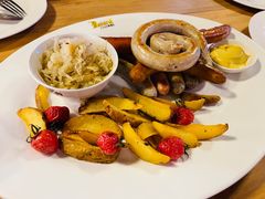 巴伐利亚什锦香肠盘配-巴伐利亚啤酒坊(意式风情街店)