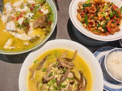 -禄鼎记·排队俩小时都要吃的酸菜鱼(石牌桥店)