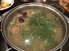 -丫丫汤膳打边炉(宏府408坊店)