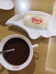 -爱陪伴尊享月子中心(国际店)