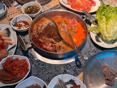 -阪尚皇·原切牛排·烤肉火锅自助(北京路店)