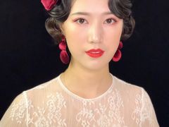 -金夫人化妆摄影职业培训学校