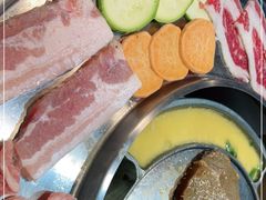 -哈哈碳都·牛肋条无限自助烤肉(台江万达店)
