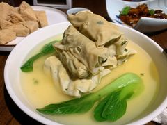 -金枝玉叶上海人家食府(三里河店)