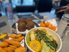 -W COLLECTIVE  DESSERT SHOP