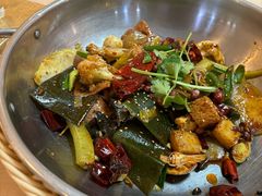 -拿渡麻辣香锅(世茂广场·工三店)