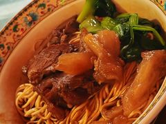 -金杨拉面王小吃面馆·牛三宝面·红烧牛肉粉