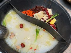 -鸿姐老火锅·传统炒料(上海旗舰店)