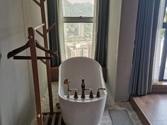 -闲隅江景艺术酒店(解放碑洪崖洞总店)