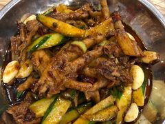 -江城燕子大排档(江汉路步行街店)