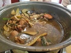 -芳村榕树头叹佬鸡煲(体育西店)