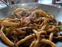 -董厨煨汤馆(车站路店)