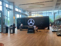 -奔驰上海利星(七宝店)