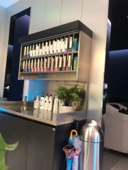 -PE SALON