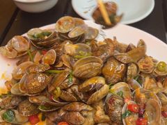 -鑫渔港海鲜本地菜·山海关浑锅(东戴河店)