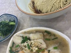 雪菜黄鱼面-朱洪元苏式面馆(绿宝广场店)