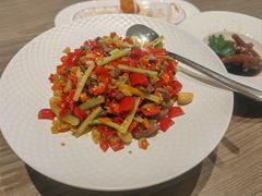辣椒炒牛肉-和苑酒家·一线江景(星寰店)