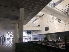 -东浩兰生上海世博展览馆