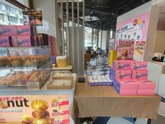 -85度C(生甜甜圈研究工坊·上海平凉店)