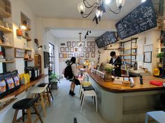 -唐咖精品咖啡(大理古城手冲店)