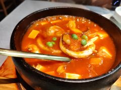 红酸汤海味豆腐煲-晓粤·惹味粤菜(凯德乐峰广场店)