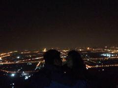 -鬼笑石后山停车场