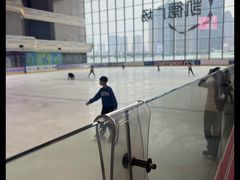 -冠军冰场CHAMPION RINK(凯德广场店)