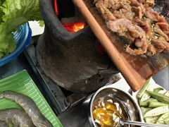 秋葵-瓦片烤肉(13号店)